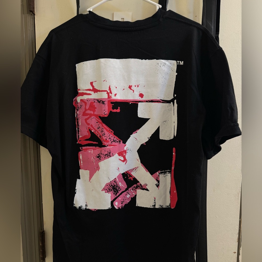 Off-White Acrylic Arrow Short-Sleeve Slim Tee